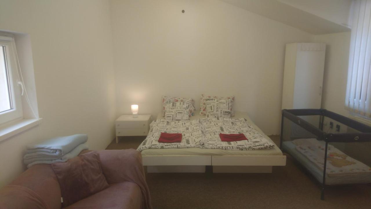 Gran Hostel Banská Bystrica Eksteriør bilde