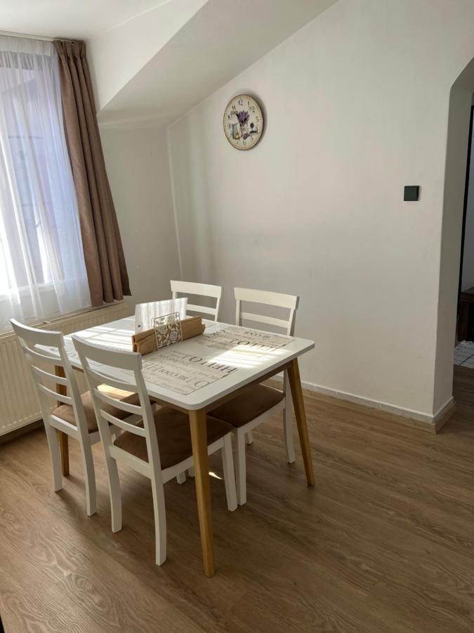 Gran Hostel Banská Bystrica Eksteriør bilde