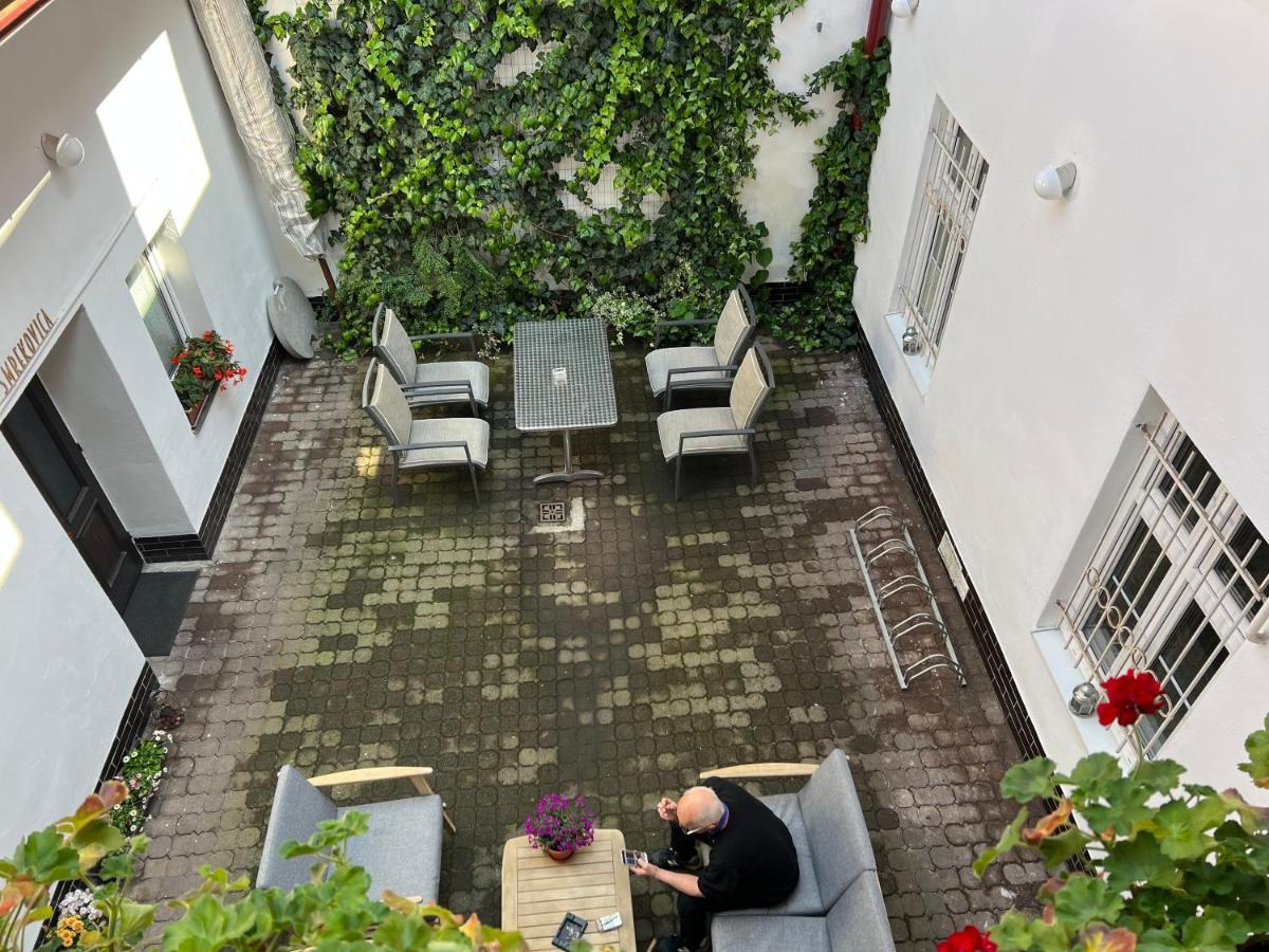 Gran Hostel Banská Bystrica Eksteriør bilde