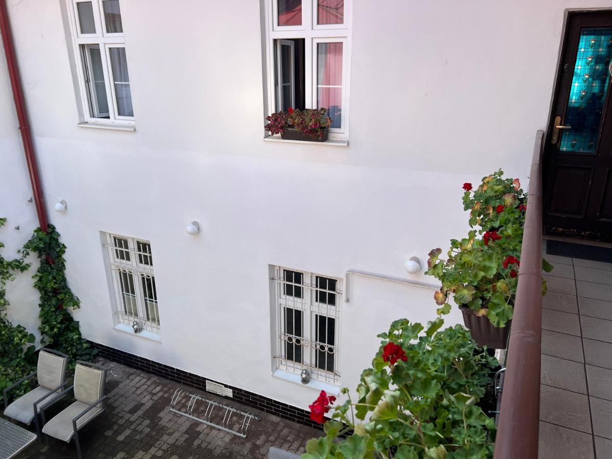 Gran Hostel Banská Bystrica Eksteriør bilde